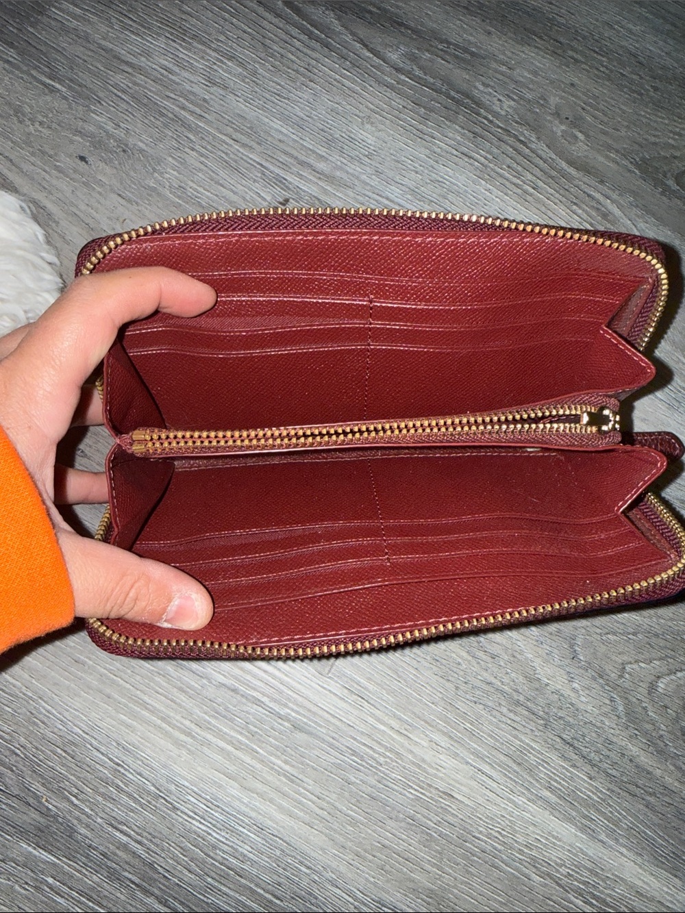 Coach Metallic Burgundy Zip Around Wallet with Gold Logo - Picture 4 of 5